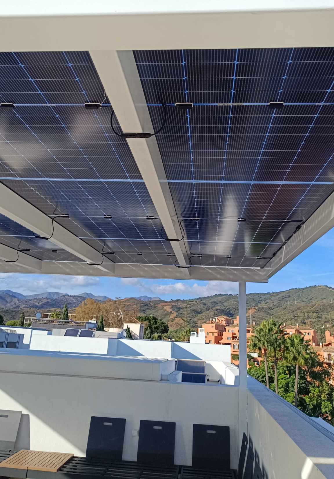 Detalle vidrio-vidrio